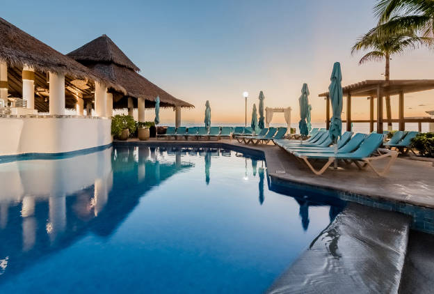 Affordable All-Inclusive Resorts in Cancún: A Budget Travel Guide