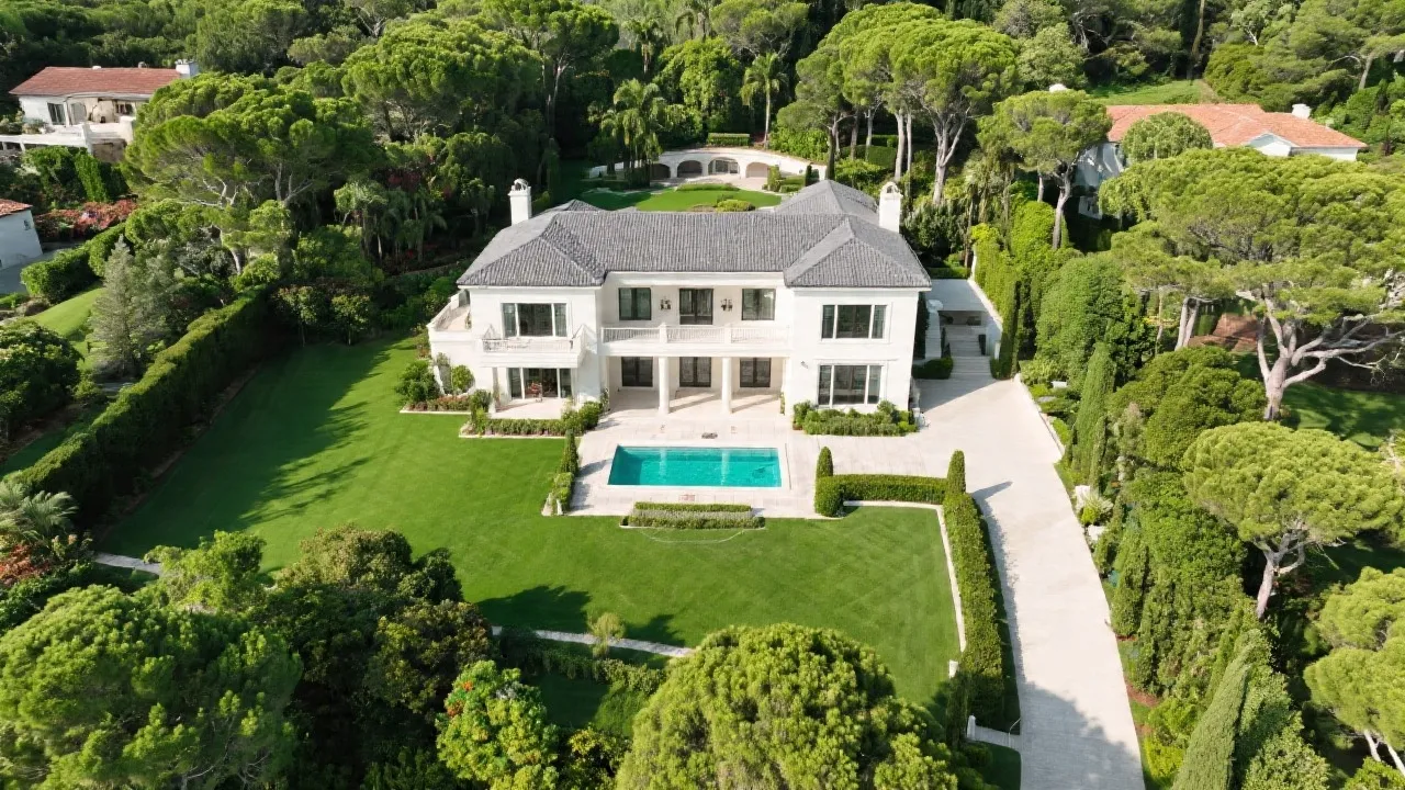 Discovering Garland Estates Luxury