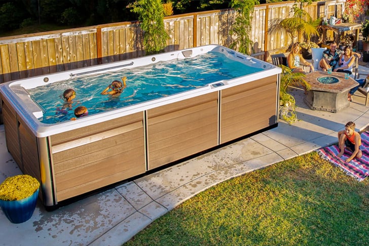 Creating an Affordable Garden with Swimming Pool Tips