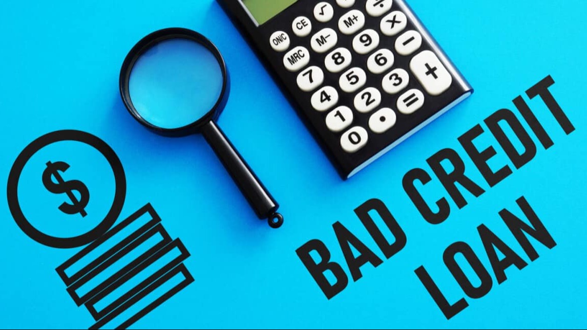 Navigating Low Credit Loans: Approval Process and Repayment Plan Tips